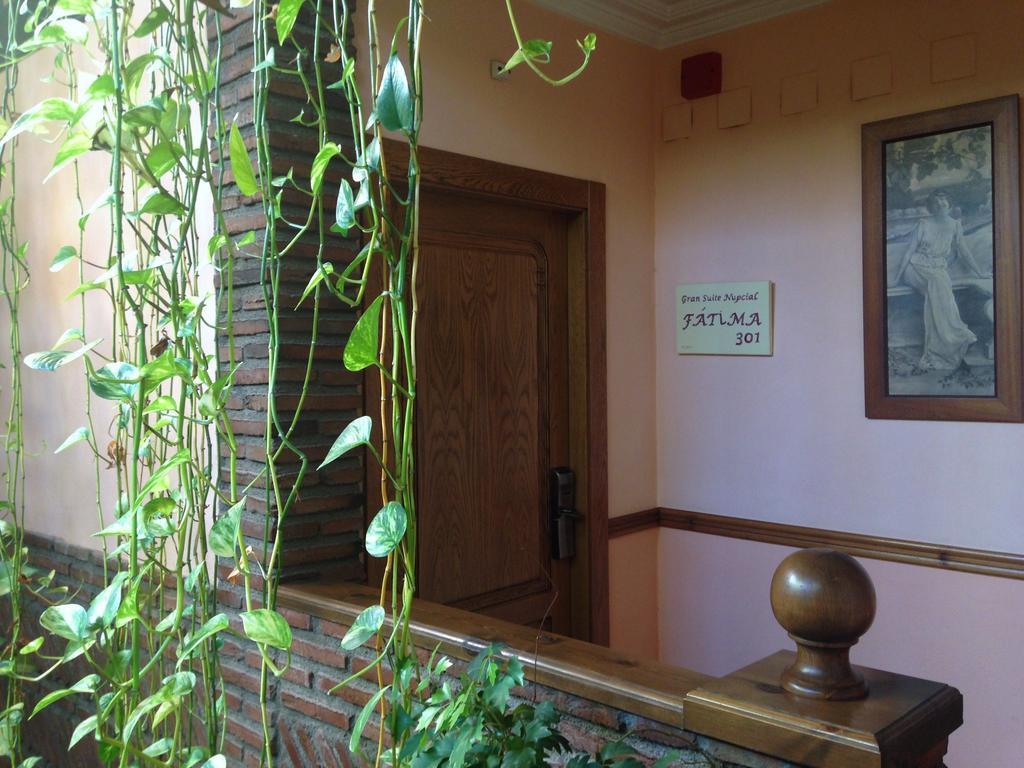 Hotel El Mano Huescar Exterior photo